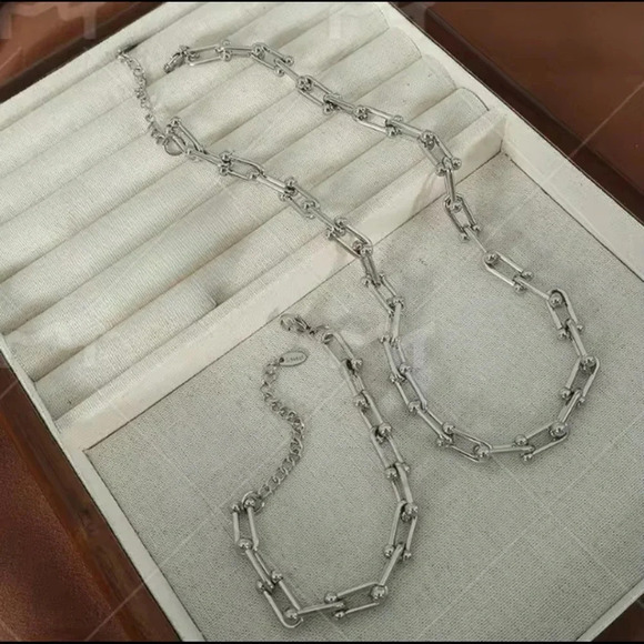 Graduated Link STAINLESS STEEL Waterproof Necklace - Picture 5 of 16